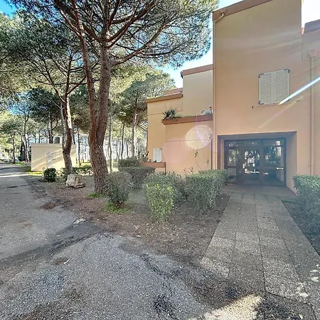 3653-studio Climatisé Avec Terrasse à 400m De La